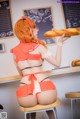 贞子蜜桃 Cosplay 汉堡店员